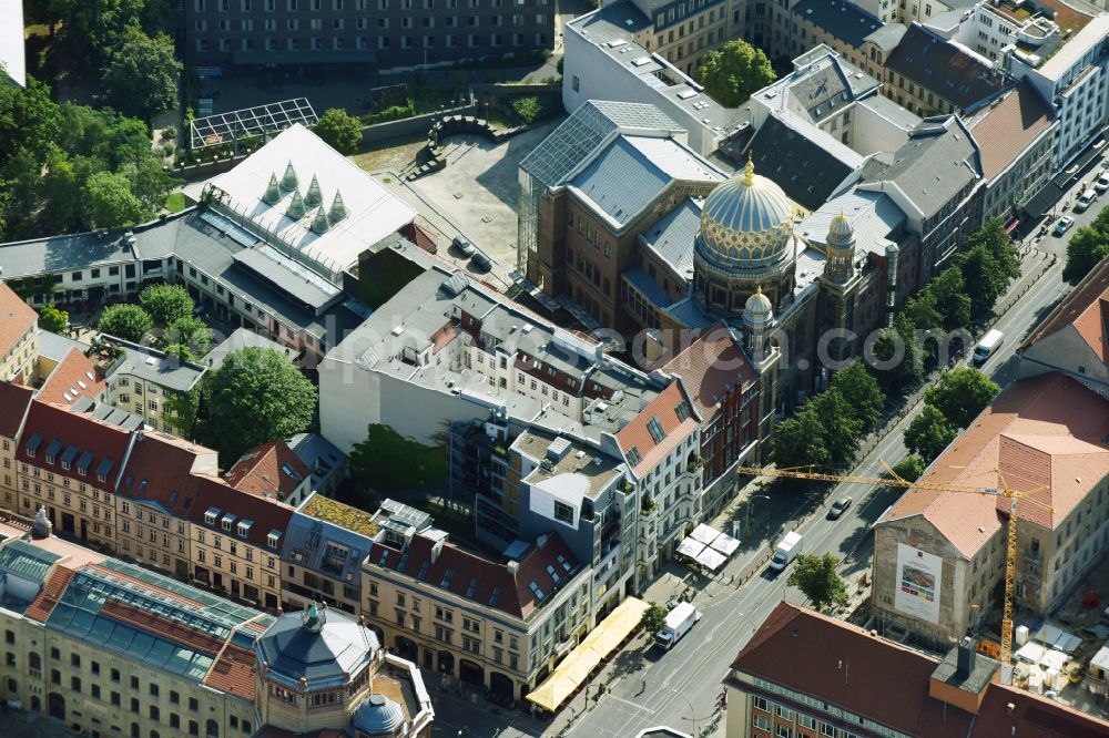 Berlin from above - Synagogue building new building of the Jewish community Stiftung Neue Synagoge Berlin - Centrum Judaicum on Oranienburger Strasse in the district Mitte in Berlin, Germany