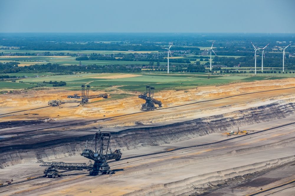 Erkelenz from the bird's eye view: View of the opencast pit Garzweiler in the state of North Rhine-Westphalia