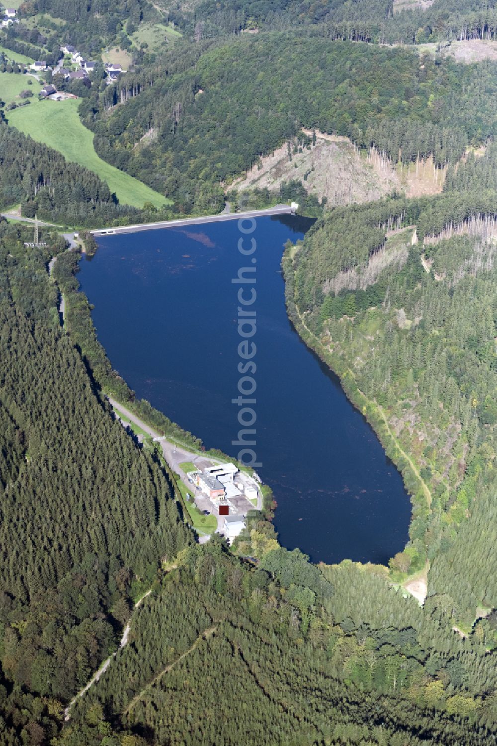 Aerial photograph Herdecke - Dam and shore areas at the lake Glingebachtalsperre in Herdecke in the state North Rhine-Westphalia, Germany