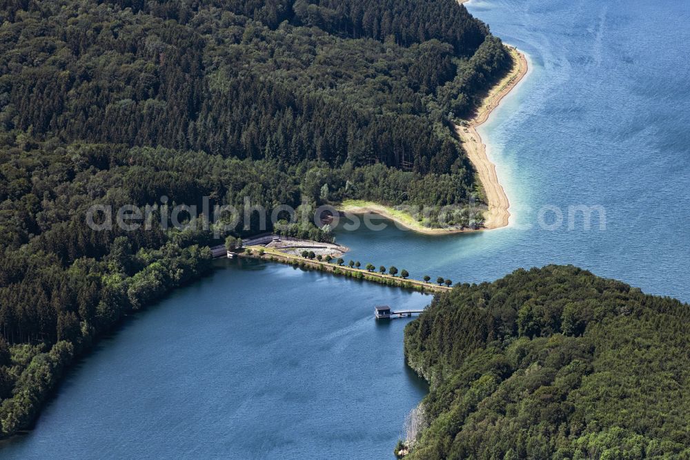 Aerial photograph Kürten - Dam and shore areas at the lake Grosse Dhuenntalsperre in Kuerten in the state North Rhine-Westphalia, Germany