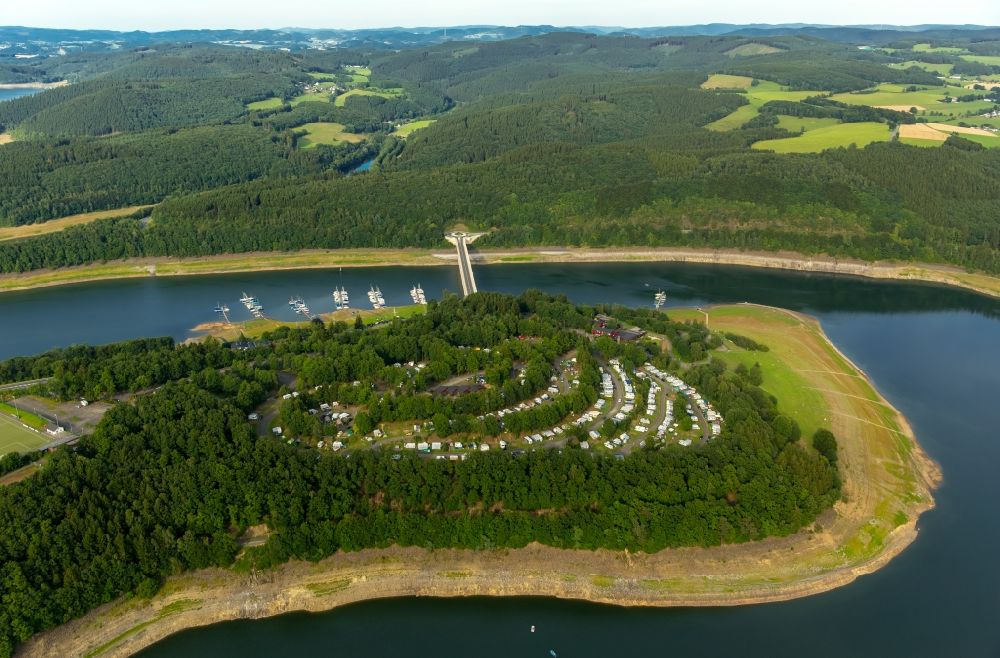 Aerial image Olpe - Dam and shore areas at the lake of Biggesee in Olpe in the state North Rhine-Westphalia