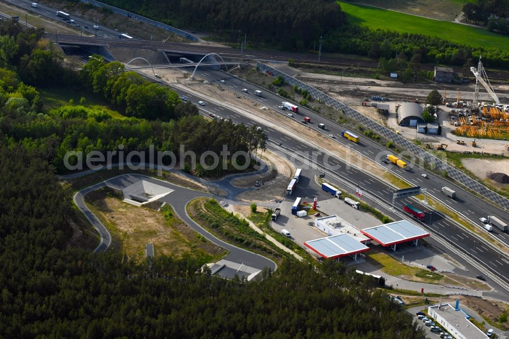 Aerial image Michendorf - Gas station for sale of petrol and diesel fuels and mineral oil trade on Autobahn BAB A10 in Michendorf in the state Brandenburg, Germany