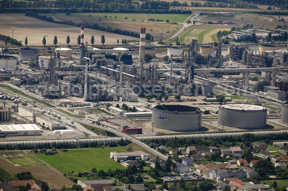 Aerial photograph Schwechat - Technical facilities of Borealis and OMV refinery in the industrial area in Schwechat in Lower Austria, Austria
