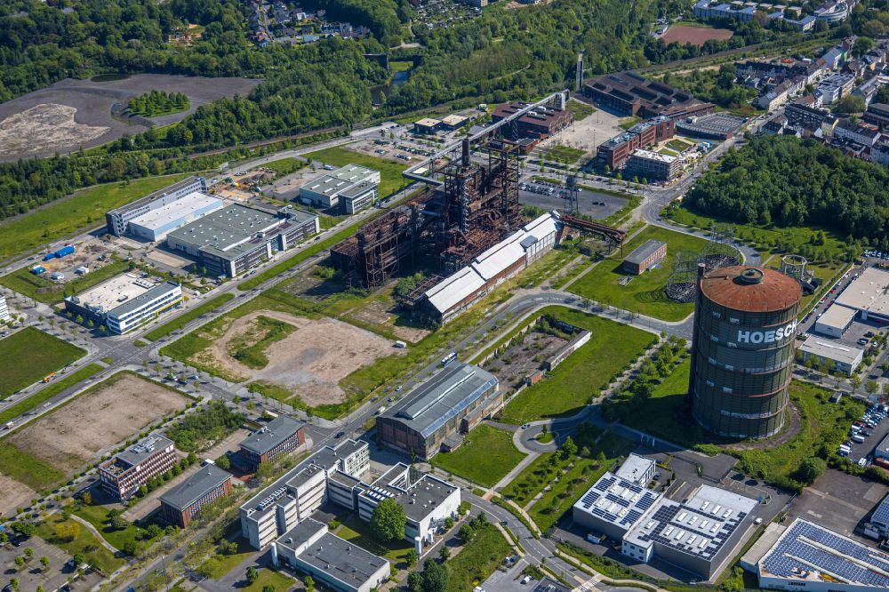 Dortmund from the bird's eye view: Technical facilities and production halls on the Phoenix-West site in the district Hoerde in Dortmund in the state North Rhine-Westphalia, Germany
