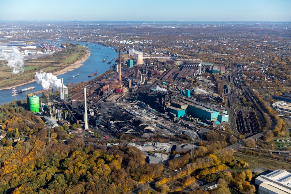 Aerial image Duisburg - Technical equipment and production facilities of the steelworks on Mannesmannstrasse in the district Huettenheim in Duisburg in the state North Rhine-Westphalia, Germany