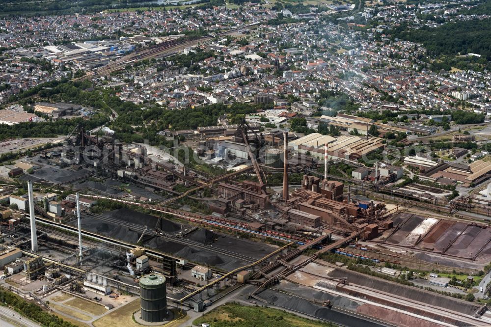 Aerial image Dillingen/Saar - Technical equipment and production facilities of the steelworks Zentralkokerei Saar GmbH in Dillingen/Saar in the state Saarland, Germany