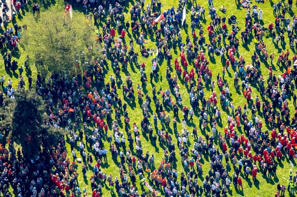 Duisburg from above - Participants in a demonstration for steel action of IG Metall in front of the Thyssen Krupp Steel headquarters in Duisburg in North Rhine -Westphalia