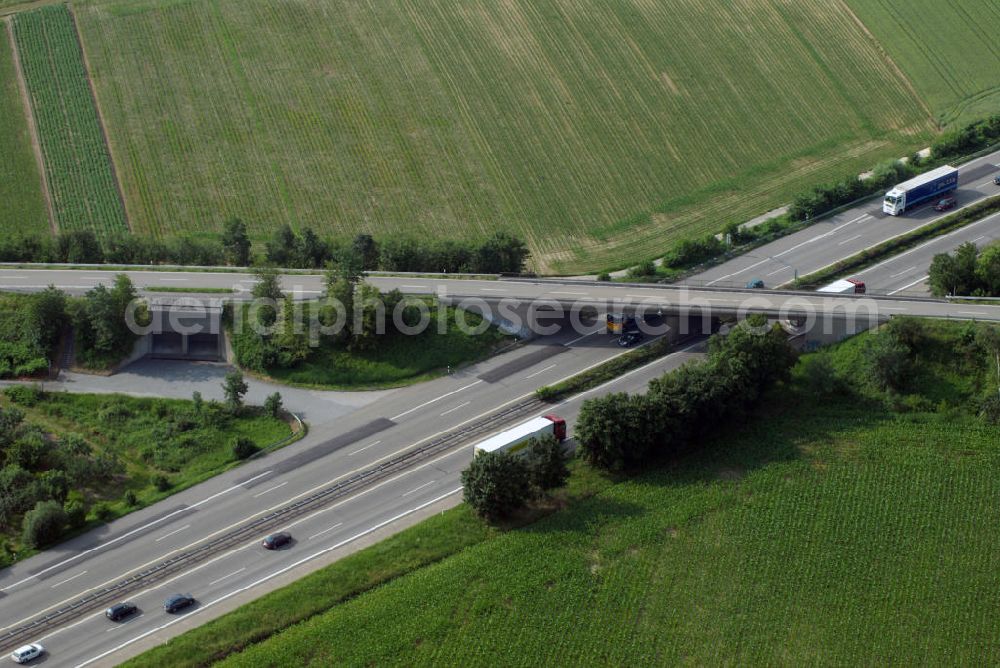Aerial photograph Bühl / OT Balzhofen - Blick auf eine Brücke der A5 nahe Balzhofen bei Bühl. Die A5 ist Teil der HaFraBa (Hamburg Frankfurt Basel) vom Hattenbacher Dreieck bis an die Grenze zur Schweiz. Auf 445 km Länge bestehen Verbindungen u.a. zum französischen Autobahnnetz (bis Barcelona) und zur Verbindung Holland - Österreich. Als Teil der HaFraBa E.V. (Nord-Süd Verbindung) ist sie eine der meist befahrensten Strassen Europas.