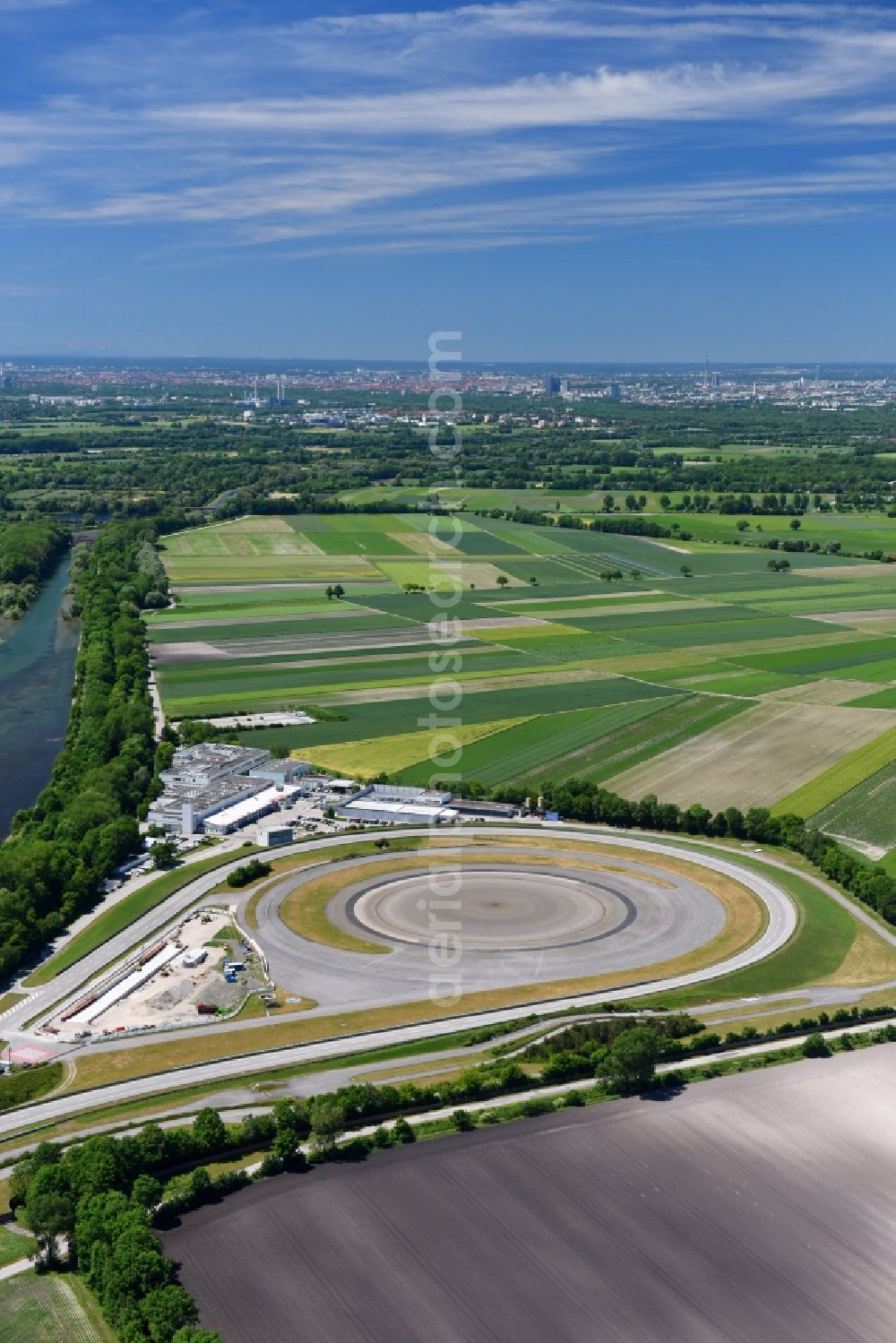 Aerial image Aschheim - Test track and practise place on the BMW measuring area Aschheim in the district of Neufinsing in Aschheim in the federal state Bavaria, Germany