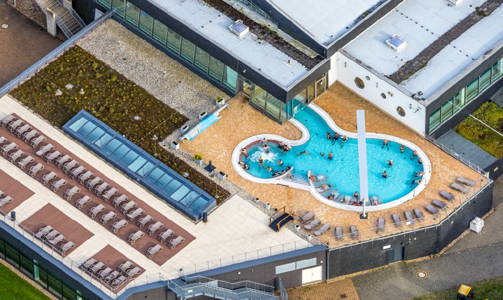Olpe from above - Spa and swimming pools at the swimming pool of the leisure facility - Freizeitbad in Olpe at Sauerland in the state North Rhine-Westphalia, Germany