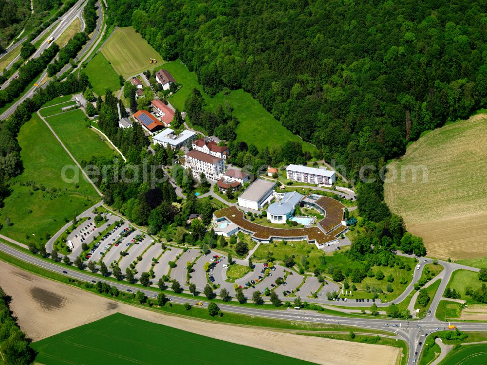 Biberach an der Riß from the bird's eye view: Spa and swimming pools at the swimming pool of the leisure facility Jordanbad in Biberach an der Riss in the state Baden-Wuerttemberg, Germany