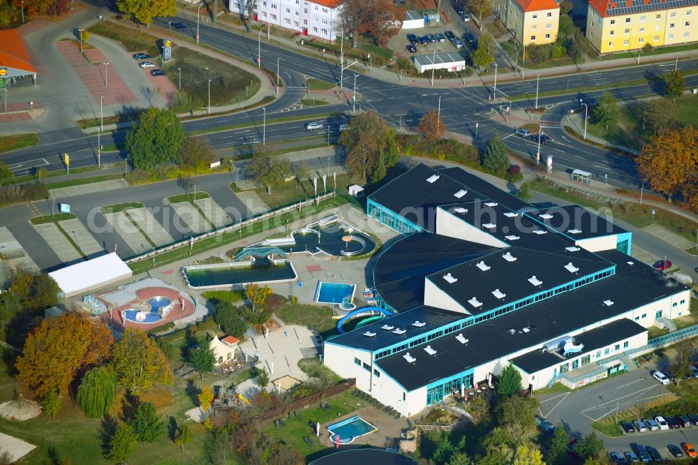 Cottbus from above - Spa and swimming pools at the swimming pool of the leisure facility Lagune Cottbus on Nordring corner Sielower Landstrasse in Cottbus in the state Brandenburg, Germany