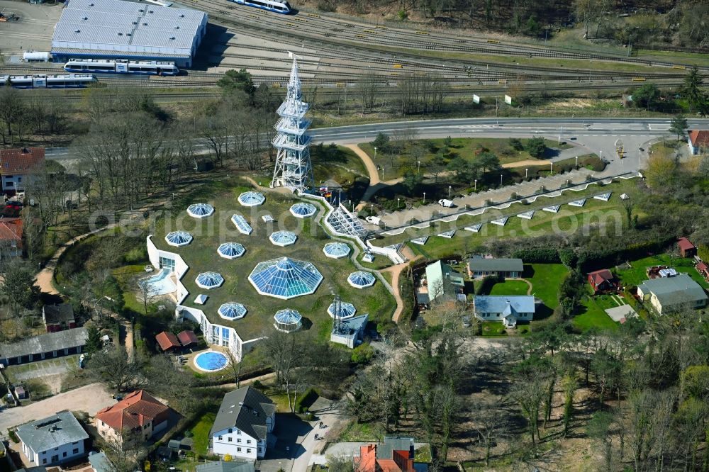 Aerial image Seebad Ahlbeck - Spa and swimming pools at the swimming pool of the leisure facility OstseeTherme in Seebad Ahlbeck on the island of Usedom in the state Mecklenburg - Western Pomerania, Germany