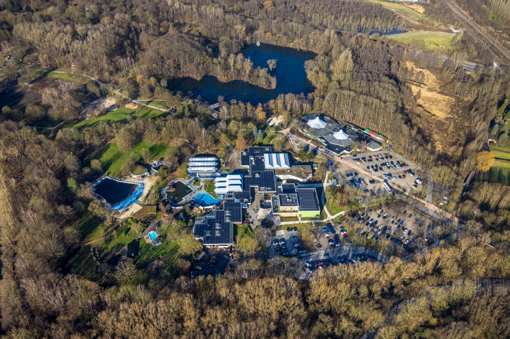 Dortmund from the bird's eye view: Spa and swimming pools at the swimming pool of the leisure facility Solebad Wischlingen on Hoefkerstrasse in the district Wischlingen in Dortmund at Ruhrgebiet in the state North Rhine-Westphalia, Germany