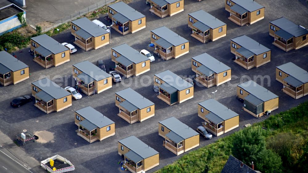 Aerial photograph Sinzig - Tiny House in Sinzig in the state Rhineland-Palatinate, Germany. These are temporary emergency shelters for homeless flood victims from the Ahr Valley