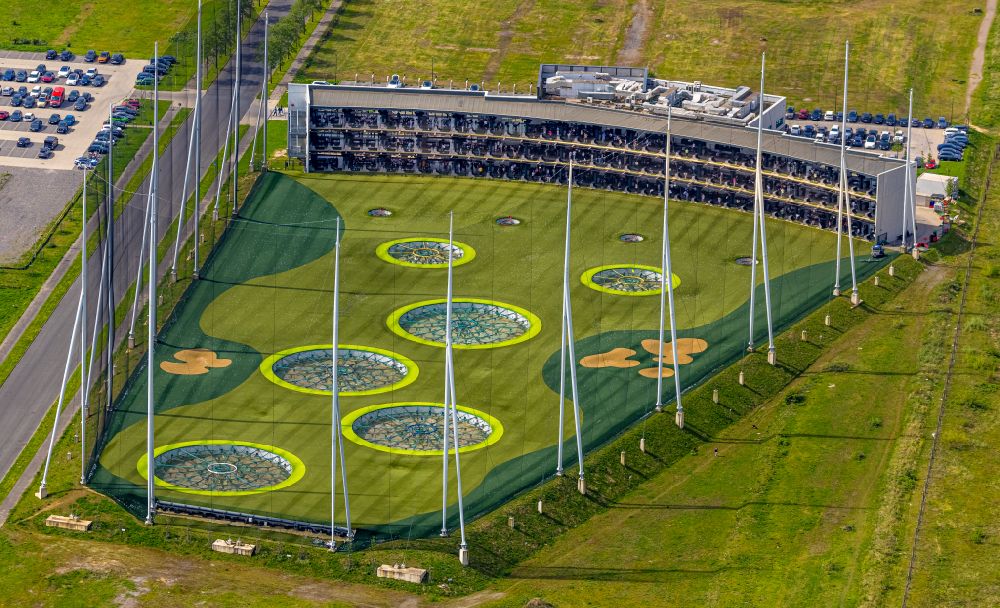 Aerial photograph Oberhausen - Topgolf facility in the BusinessPark.O industrial park on Brammenring in Oberhausen in the Ruhr area in the state of North Rhine-Westphalia, Germany