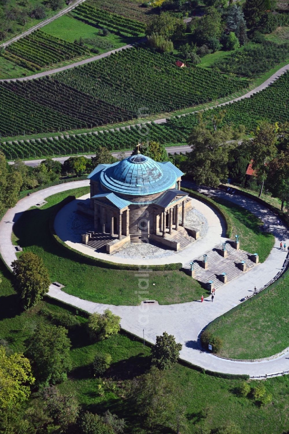 Aerial photograph Rotenberg - Funeral hall and grave chapel for burial on the grounds of the cemetery on the Wuerttemberg in Rotenberg in the state Baden-Wurttemberg, Germany