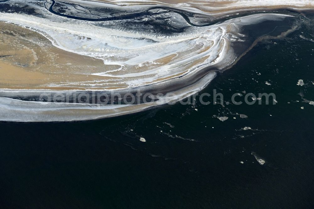 Aerial photograph Langeoog - Ice floe pieces of a drift ice layer on the water surface vor of Nordsee- Insel in Langeoog on island Langeoog in the state Lower Saxony, Germany