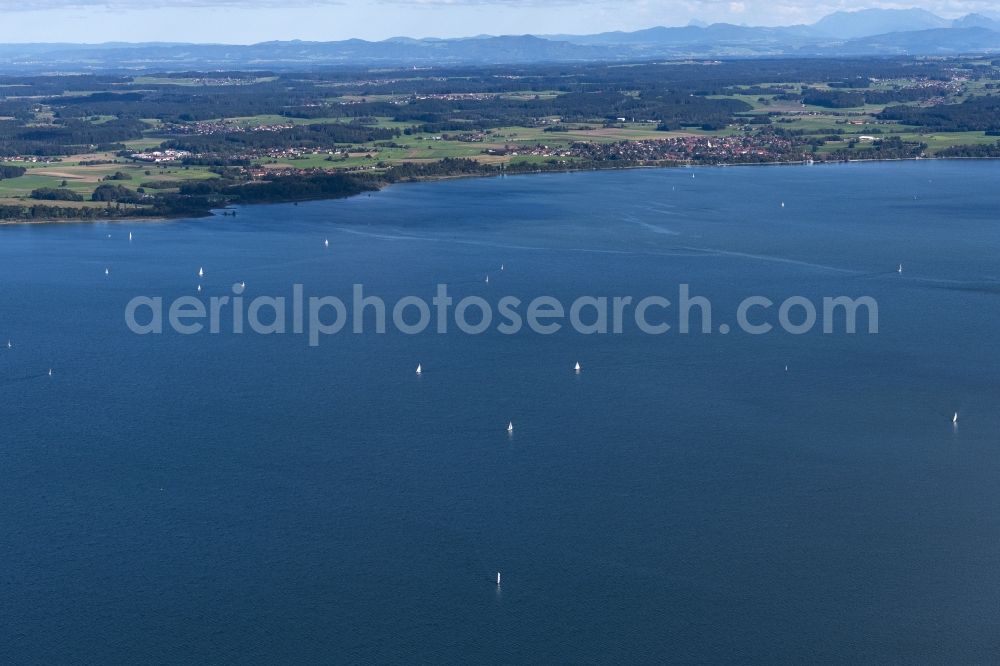 Gstadt am Chiemsee from the bird's eye view: Riparian areas on the lake area of Chiemsee in Gstadt am Chiemsee in the state Bavaria, Germany