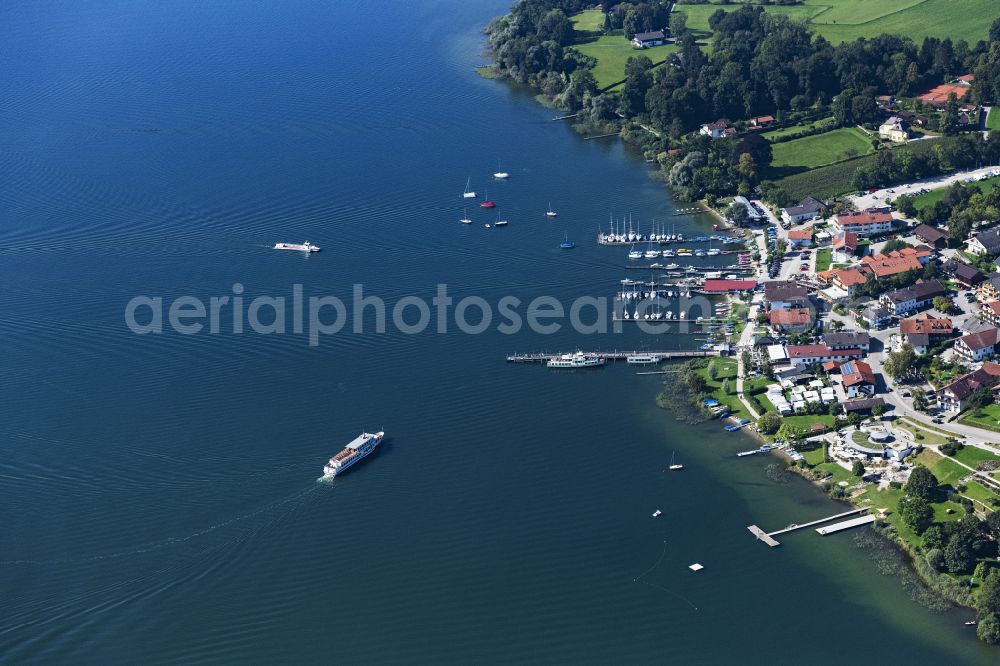 Gstadt am Chiemsee from the bird's eye view: Riparian areas on the lake area of Chiemsee in Gstadt am Chiemsee in the state Bavaria, Germany