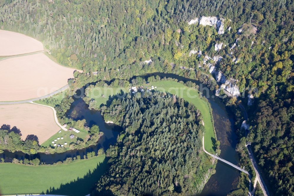 Aerial image Sigmaringen - Curved loop of the riparian zones on the course of the river Danube in the district Gutenstein in Sigmaringen in the state Baden-Wuerttemberg