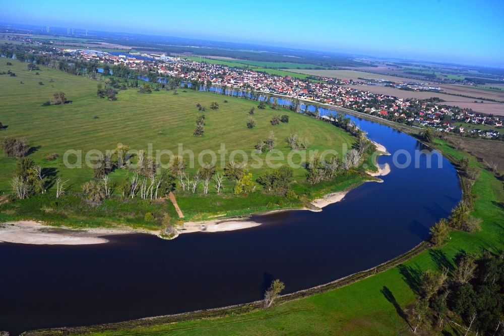 Aerial photograph Listerfehrda - Riparian areas along the river mouth Elbe - Schwarze Elster in Listerfehrda in the state Saxony-Anhalt, Germany
