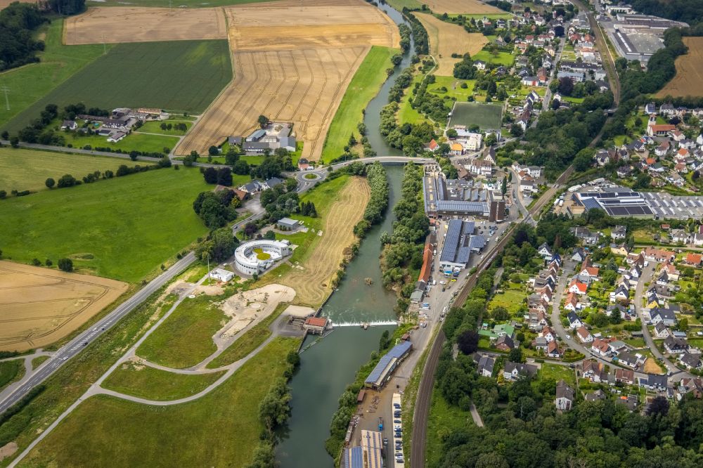 Aerial photograph Langschede - Riparian zones on the course of the river the Ruhr in Langschede in the state North Rhine-Westphalia, Germany