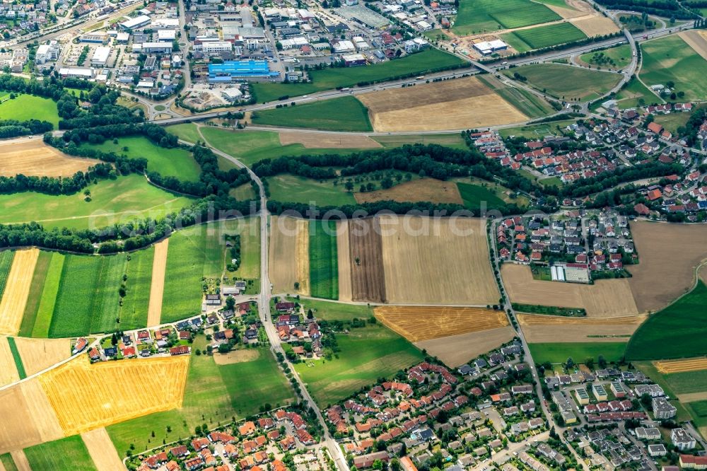 Aerial photograph Kirchzarten - Riparian zones on the course of the river of Dreisam in Kirchzarten in the state Baden-Wurttemberg, Germany