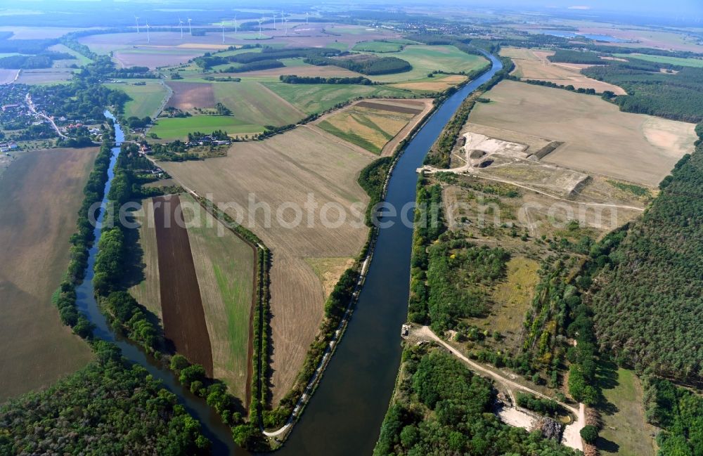 Seedorf from the bird's eye view: Riparian zones on the course of the river of Elbe-Havel-Kanal in Seedorf in the state Saxony-Anhalt, Germany