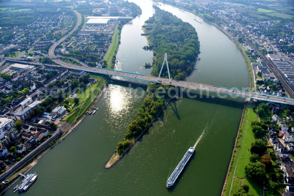 Weißenthurm from above - Riparian zones on the course of the river of the Rhine river in Weissenthurm in the state Rhineland-Palatinate, Germany
