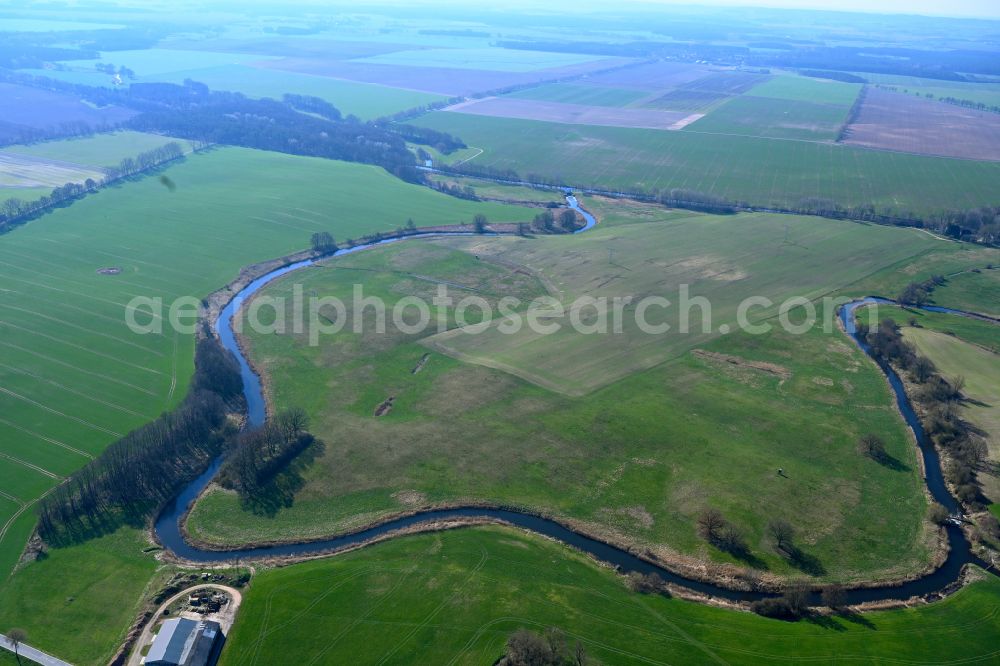 Aerial image Paarsch - Riparian zones on the course of the river of Wehrarm of Alte Elde in Paarsch in the state Mecklenburg - Western Pomerania, Germany