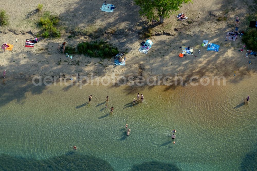 Markranstädt from the bird's eye view: Beach areas on the on Kulkwitzer See in the district Goehrenz in Markranstaedt in the state Saxony, Germany