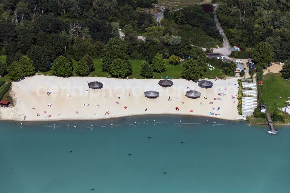 Aerial photograph Rodgau - Beach areas on the Strandbad Rodgau in Rodgau in the state Hesse, Germany