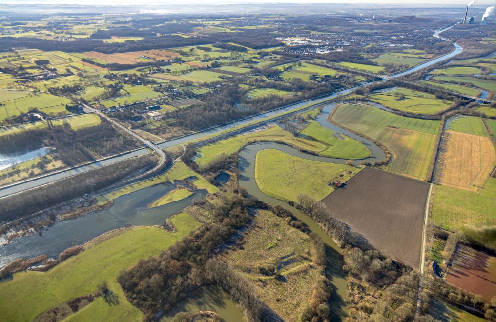 Stockum from above - Curved loop of the riparian zones on the course of the river Lippe - in Stockum in the state North Rhine-Westphalia, Germany
