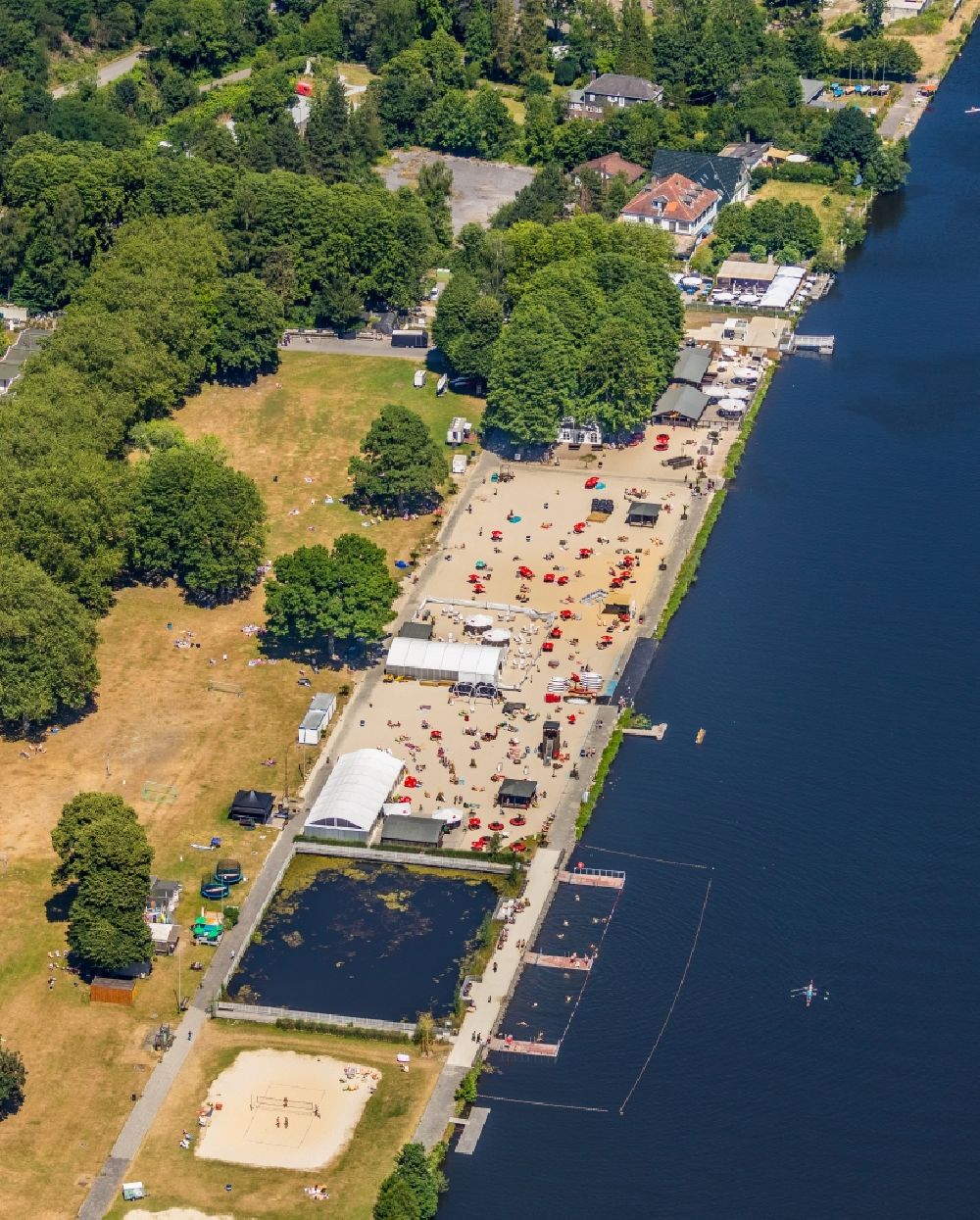 Essen from above - Sandy beach areas on the the Ruhr in the district Bredeney in Essen in the state North Rhine-Westphalia, Germany