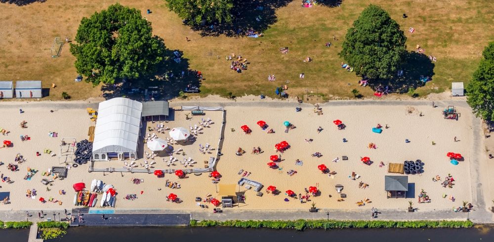 Aerial image Essen - Sandy beach areas on the the Ruhr in the district Bredeney in Essen in the state North Rhine-Westphalia, Germany