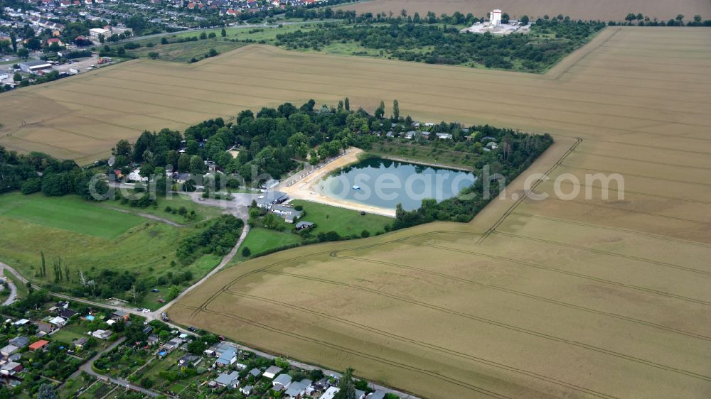 Staßfurt from the bird's eye view: Sandy beach areas on the Strandsolbad in Stassfurt in the state Saxony-Anhalt, Germany
