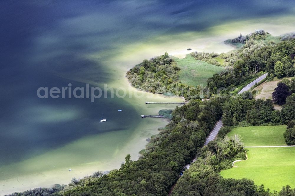 Aerial image Herrsching am Ammersee - Riparian areas on the lake area of Ammersee in Herrsching am Ammersee in the state Bavaria, Germany