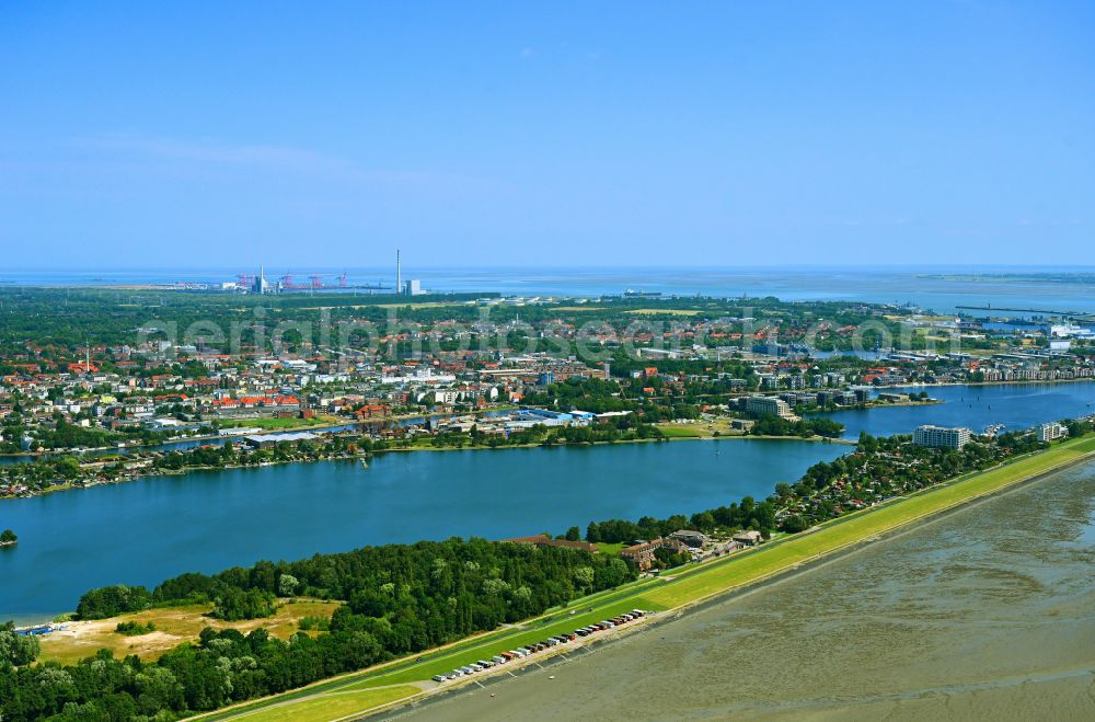 Aerial photograph Wilhelmshaven - Riparian areas on the lake area of Banter See in Wilhelmshaven in the state Lower Saxony, Germany