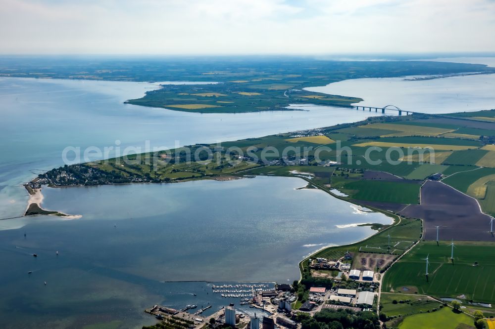 Aerial image Fehmarn - Riparian areas on the lake area of Burger Binnensee in Fehmarn on the island of Fehmarn in the state Schleswig-Holstein, Germany