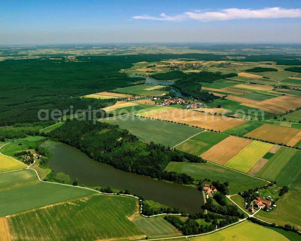 Aerial image Kussenhof - Riparian areas on the lake area of Klarweiher in Kussenhof in the state Bavaria, Germany