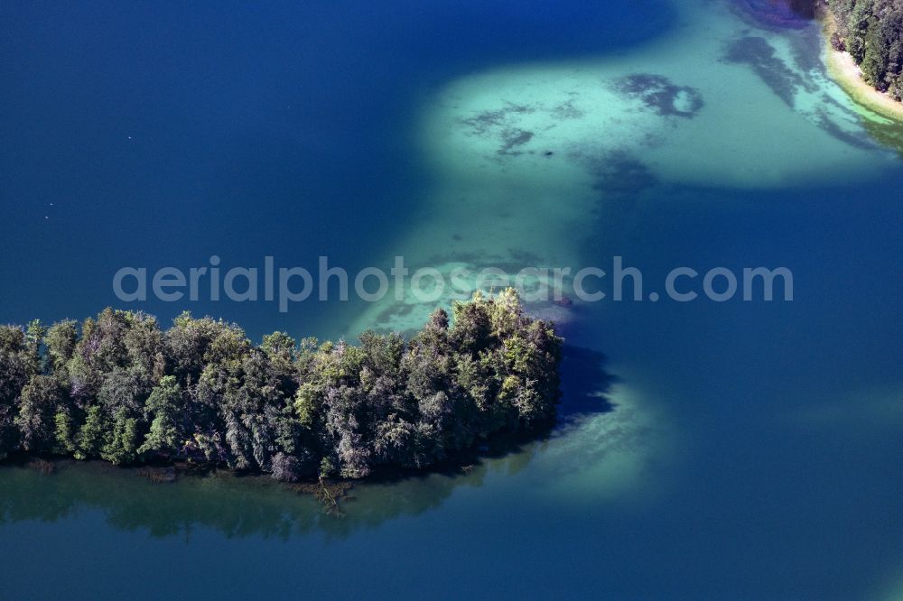 Stock from the bird's eye view: Riparian areas on the lake area of Langenbuergner See in Stock in the state Bavaria, Germany