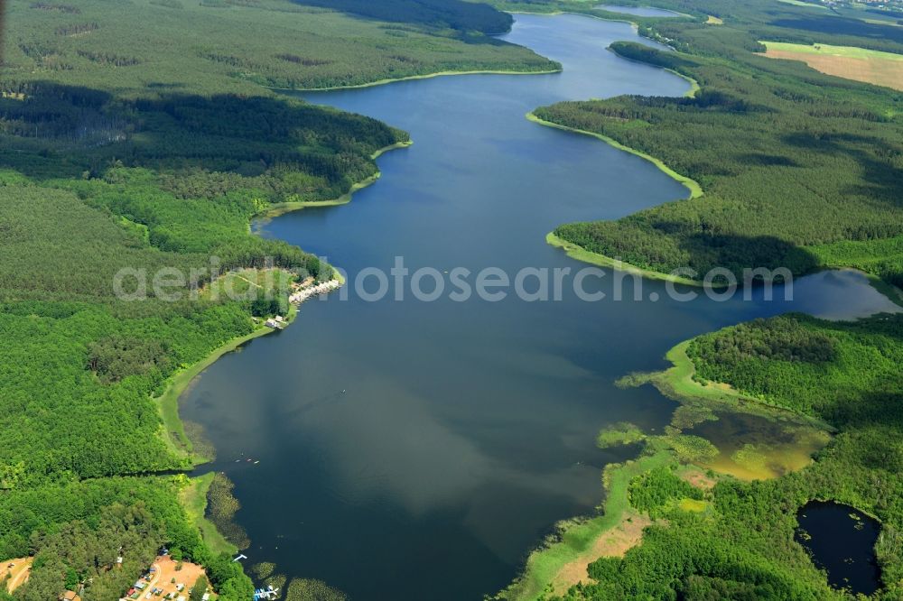 Mirow from above - Riparian areas on the lake area of Raetzsee in a forest area in Mirow in the state Mecklenburg - Western Pomerania, Germany