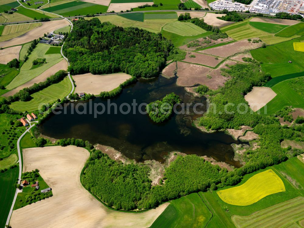 Aerial photograph Schwaigfurt - Riparian areas on the lake area of in Schwaigfurt in the state Baden-Wuerttemberg, Germany