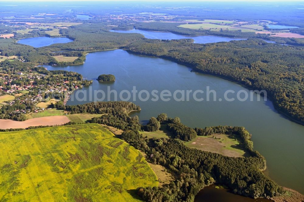 Aerial image Schwarz - Riparian areas on the lake area of Schwarzer See at a forest area in Schwarz in the state Mecklenburg - Western Pomerania, Germany