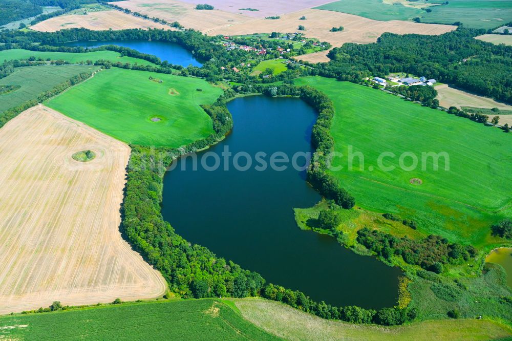 Aerial photograph Möllenbeck - Riparian areas on the lake area of Tiefer See in Moellenbeck in the state Mecklenburg - Western Pomerania, Germany