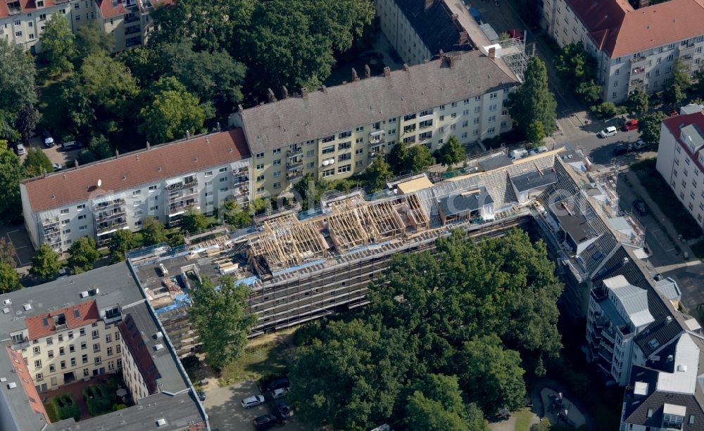 Aerial image Berlin - Construction for the reconstruction and expansion of the old buildings Truetzschlerstrasse corner Herrenhausstrasse in the district Johannisthal in Berlin, Germany
