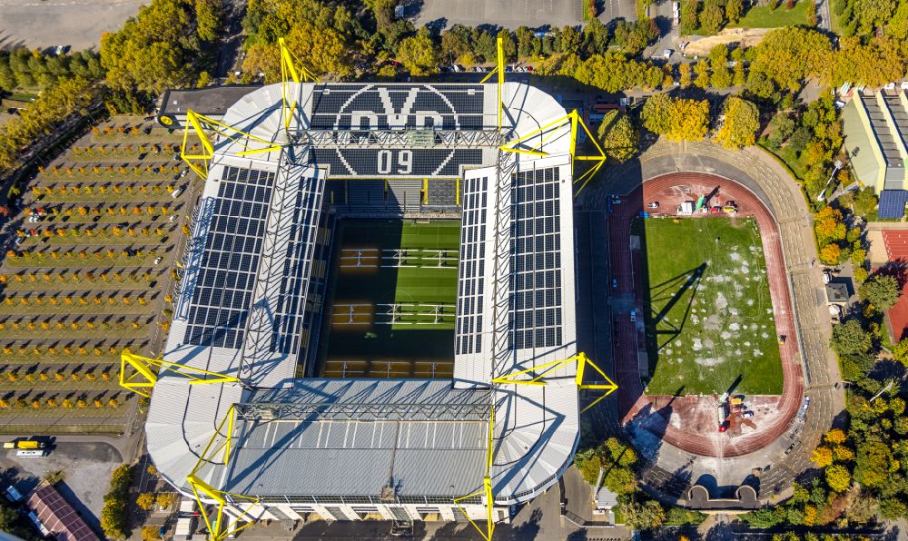 Aerial photograph Dortmund - Extension and conversion site on the sports ground of the stadium Stadion Rote Erde on street Strobelallee in Dortmund at Ruhrgebiet in the state North Rhine-Westphalia, Germany