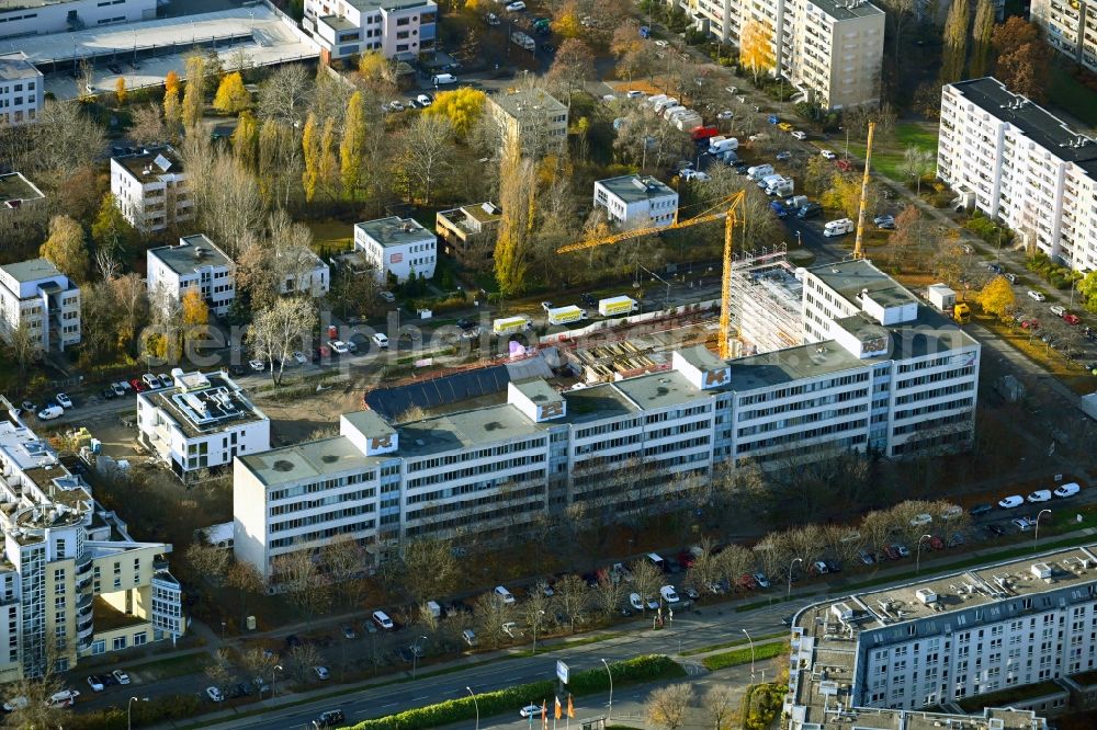 Aerial image Berlin - Construction site for reconstruction and modernization and renovation of an office and commercial building Das Atelierhaus on Prenzlauer Promenade Corner Arnold-Zweig-Strassein the district Pankow in Berlin, Germany