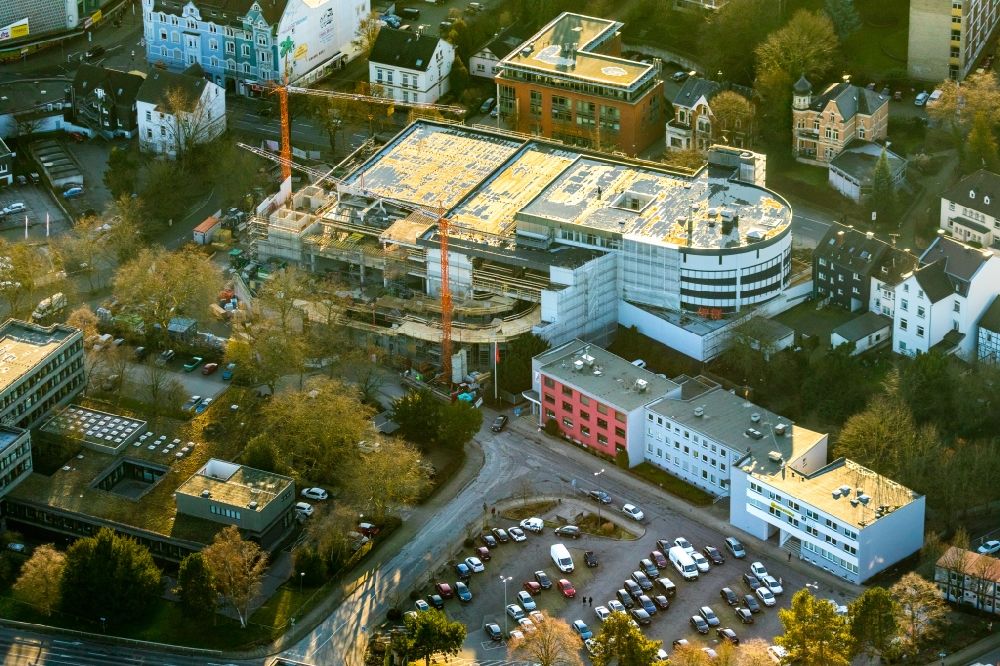 Aerial photograph Gevelsberg - Construction site for reconstruction and modernization and renovation of an office and commercial building Kaufland-center on Vendomer Platz in the district Heck in Gevelsberg in the state North Rhine-Westphalia, Germany
